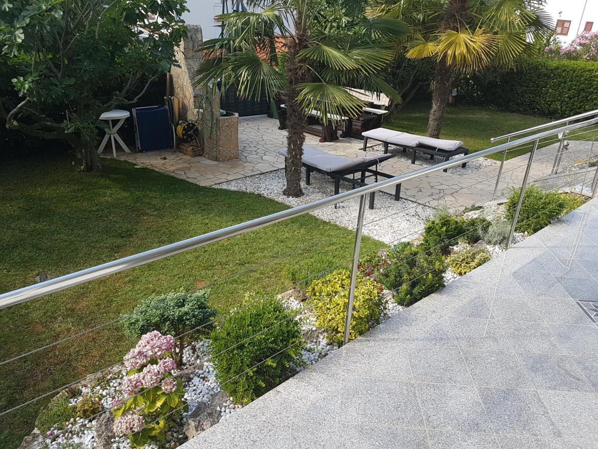 Villa Jeka, Malinska, Krk Exterior foto